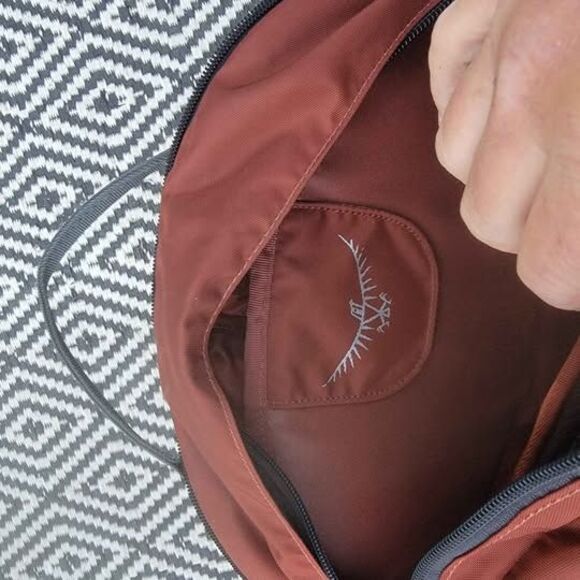 Osprey Meridian 22/60L Backpack Burnt Orange Hiking Outdoor No Day Pack - Picture 3 of 6